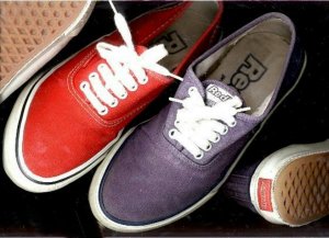 Brazilian "Redley" canvas sneakers in red and blue