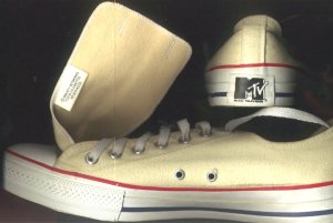 White Rainha "MTV" sneakers